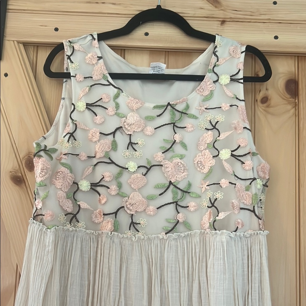 Peach Floral Embroidered Cream Dress - Picture 2 of 7